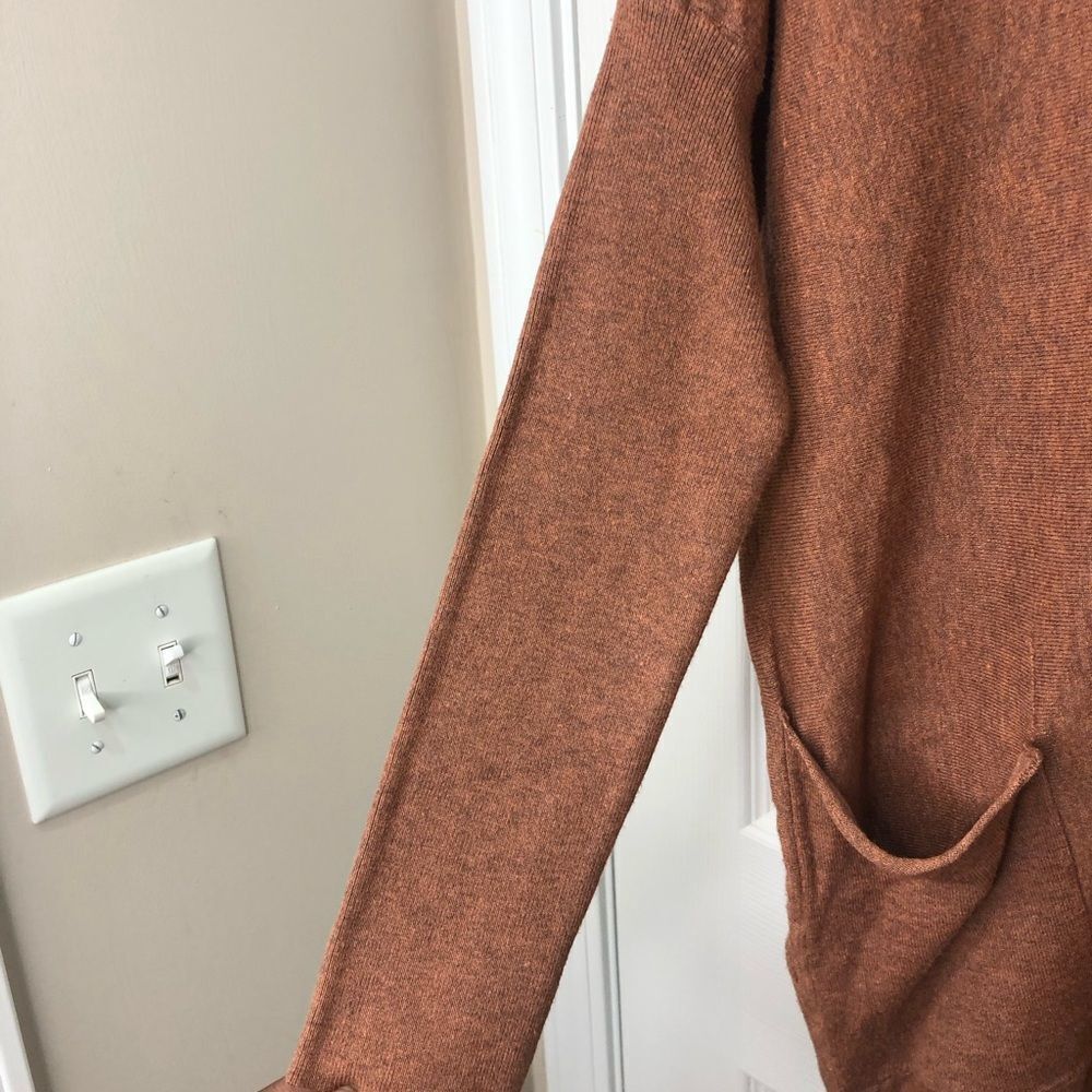 altar’d state long sleeve copper orange v neck sweater with pockets, size large - Picture 5 of 12